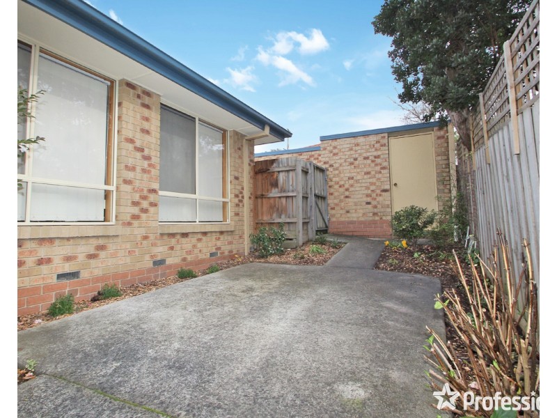 2/6 Ray Street, Croydon VIC 3136