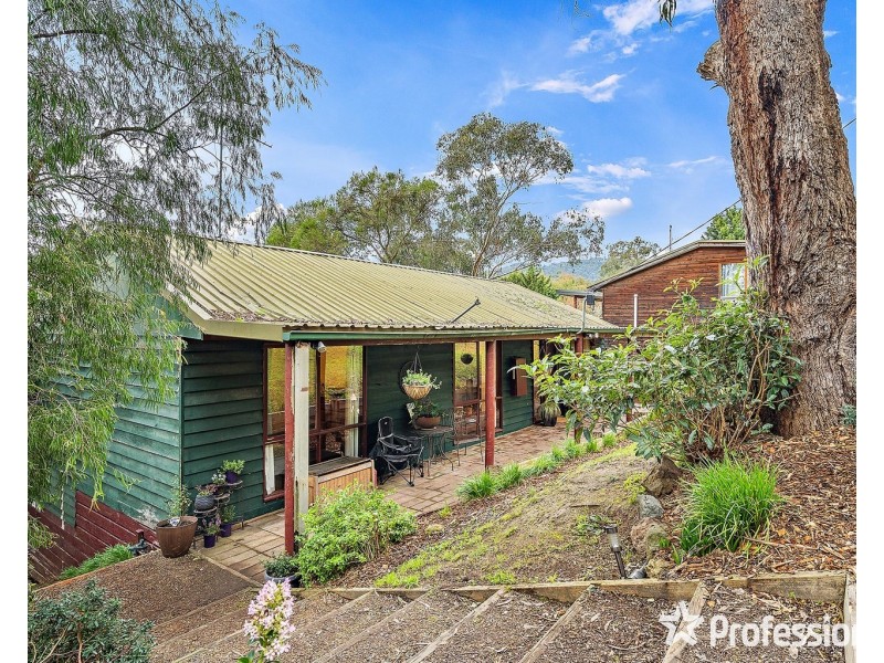 95 Charles Road, Lilydale VIC 3140