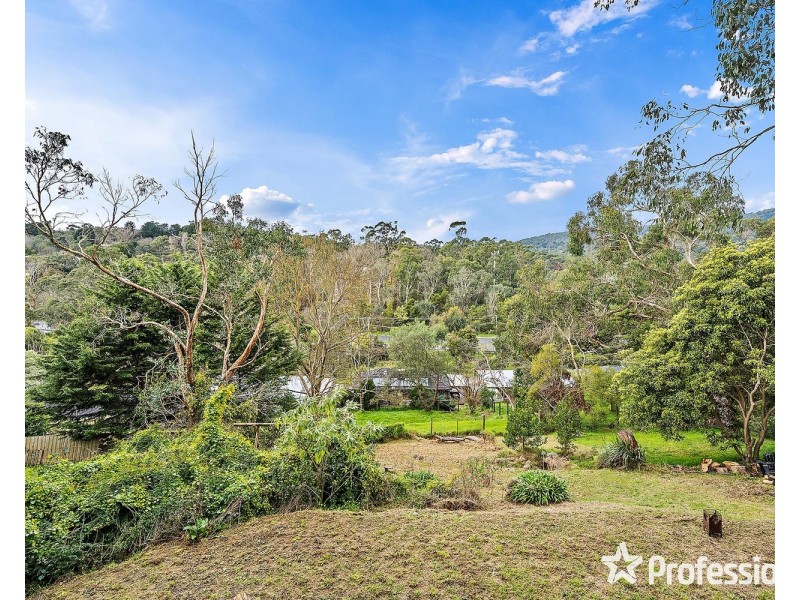 95 Charles Road, Lilydale VIC 3140
