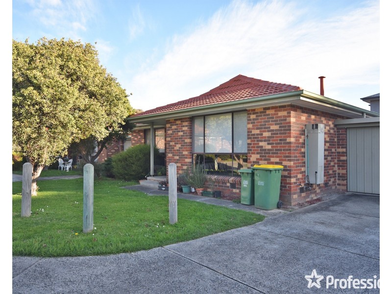 2/10-12 Urana Street, Kilsyth VIC 3137