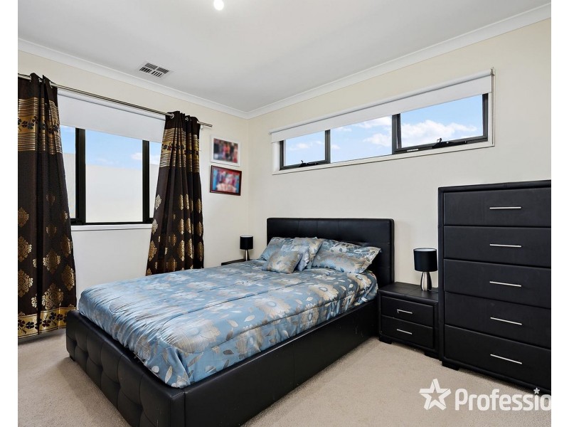 4/5 Crinan Street, Kilsyth VIC 3137