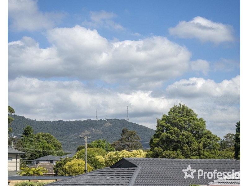 4/5 Crinan Street, Kilsyth VIC 3137