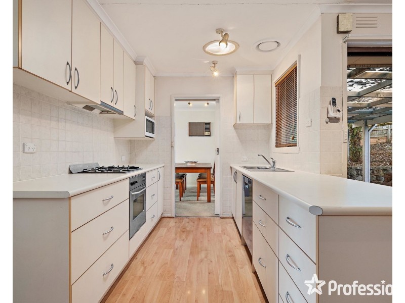 37 Old Kent Road, Mooroolbark VIC 3138