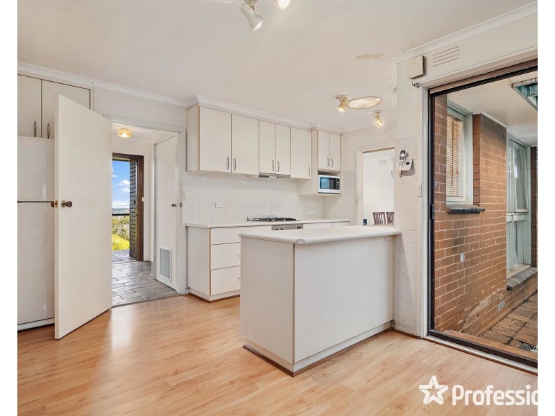 37 Old Kent Road, Mooroolbark VIC 3138