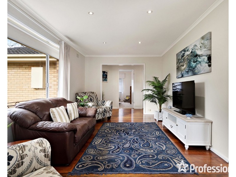 7 Carolanne Court, Mooroolbark VIC 3138