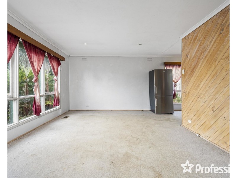 19 Coolabah Street, Mooroolbark VIC 3138