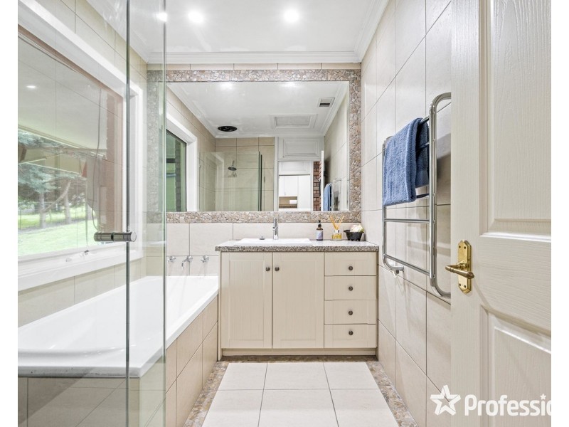 14 Allenby Road, Lilydale VIC 3140