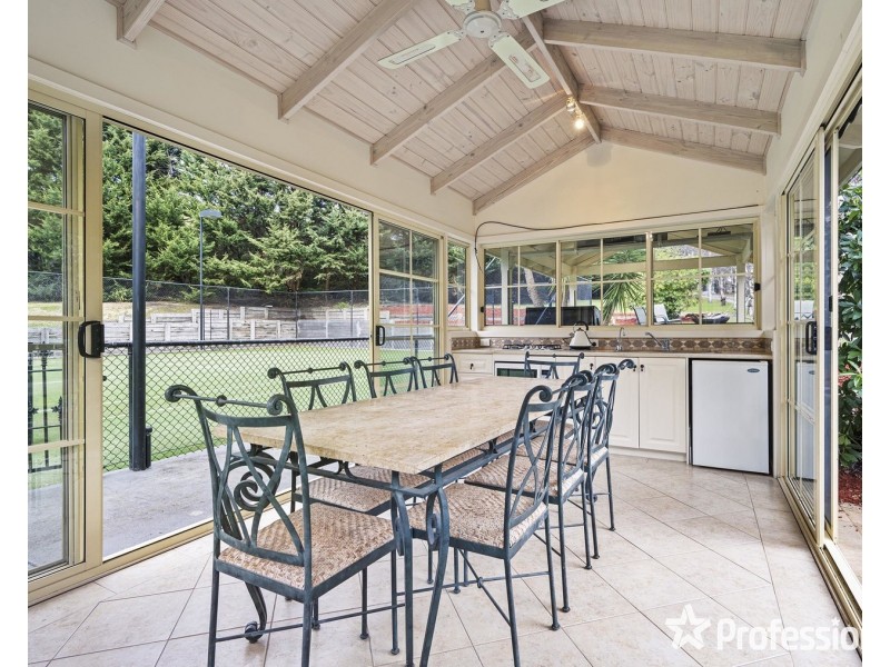 14 Allenby Road, Lilydale VIC 3140