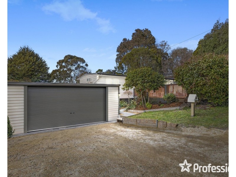 6 O’Connor Avenue, Mount Evelyn VIC 3796
