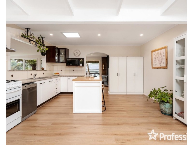 6 O’Connor Avenue, Mount Evelyn VIC 3796