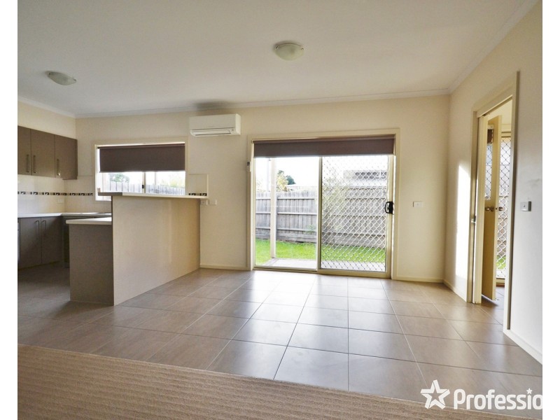 5/15-17 Manchester Road, Mooroolbark VIC 3138