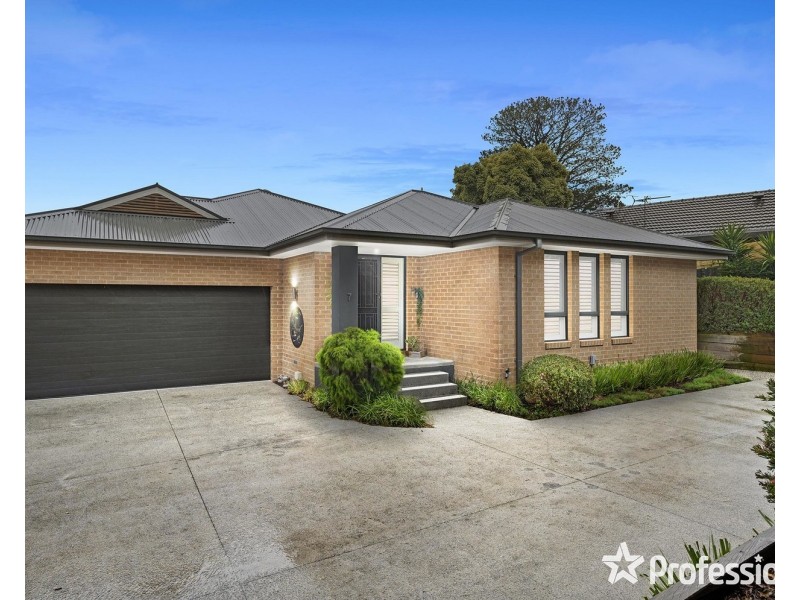 7 Cherry Lane, Montrose VIC 3765