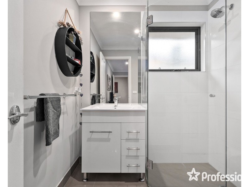 7 Cherry Lane, Montrose VIC 3765