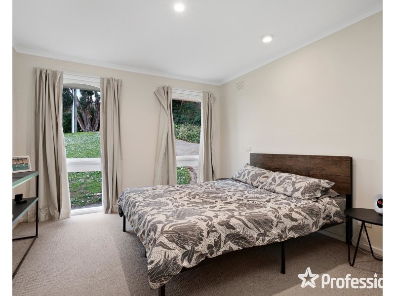 11 Turella Court, Mooroolbark VIC 3138