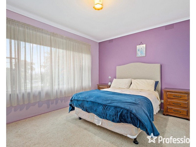 104 Manchester Road, Mooroolbark VIC 3138