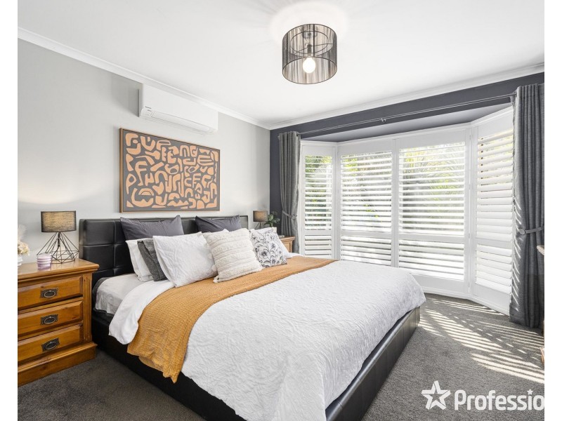 8 Paul Close, Mount Evelyn VIC 3796