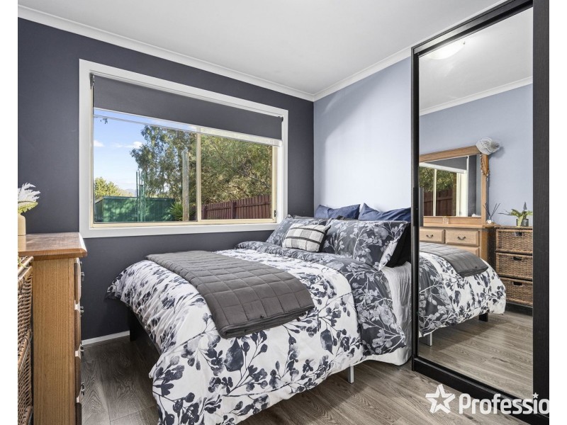 8 Paul Close, Mount Evelyn VIC 3796