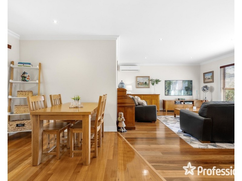 2/13 Penllyne Avenue, Vermont VIC 3133