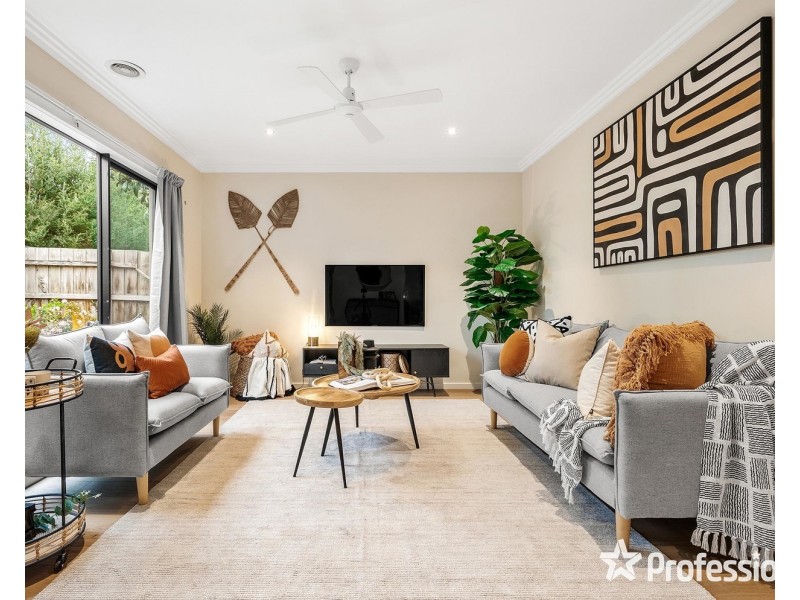37 Lionel Crescent, Croydon VIC 3136