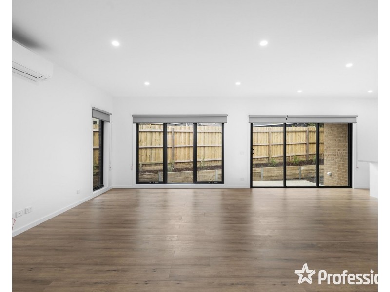 3/131 Lomond Avenue, Kilsyth VIC 3137