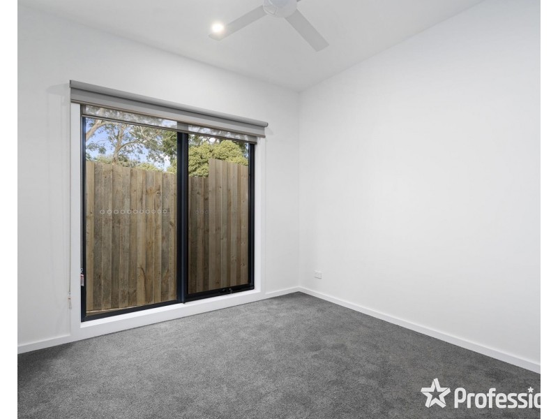 3/131 Lomond Avenue, Kilsyth VIC 3137