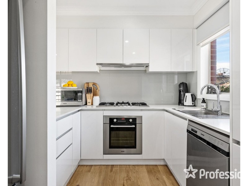 5 Raffaele Close, Lilydale VIC 3140