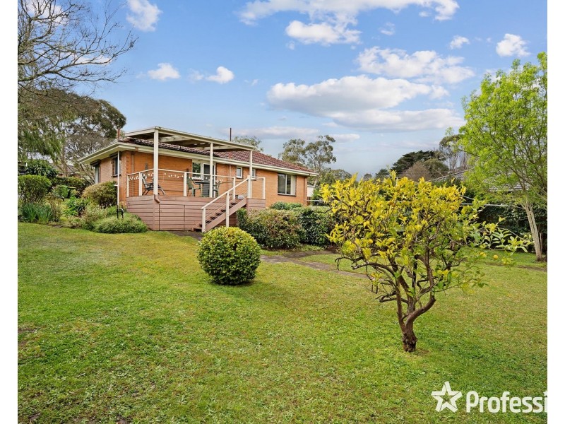 88 Kipling Avenue, Mooroolbark VIC 3138