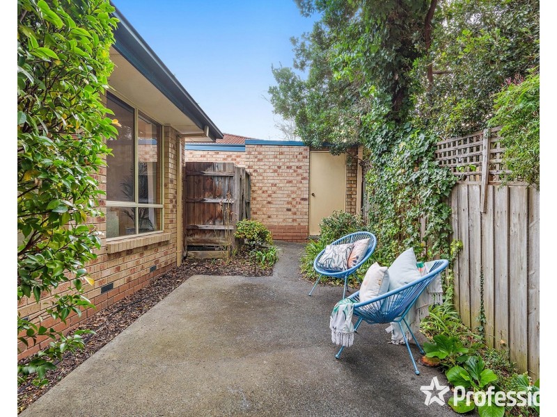 2/6 Ray Street, Croydon VIC 3136