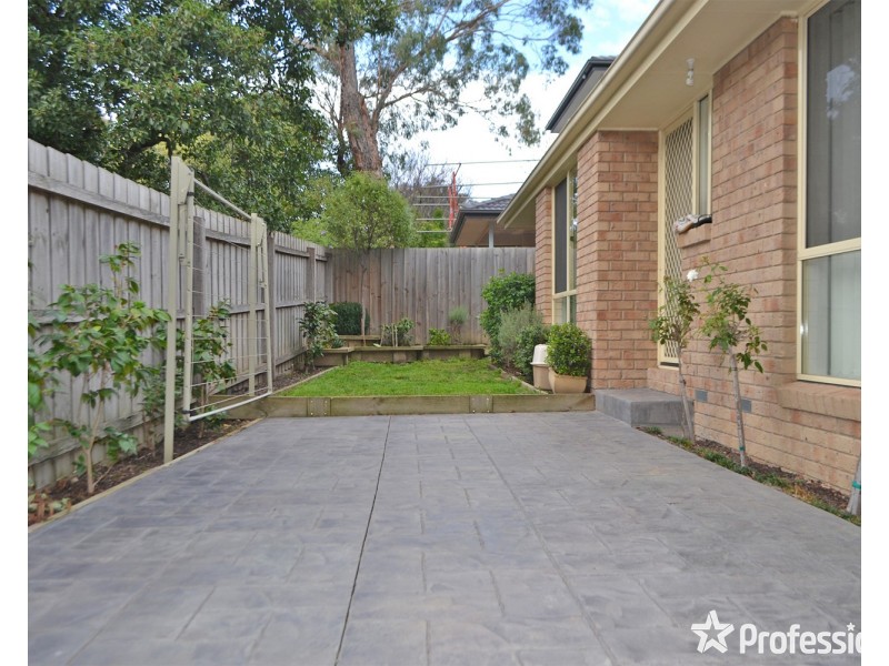 2/20 Leonard Street, Ringwood VIC 3134