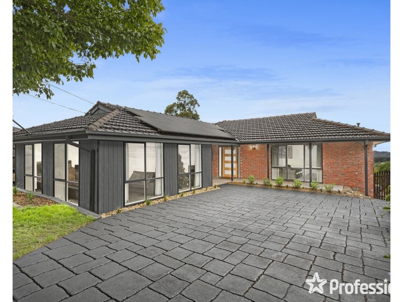 44 Circle Ridge, Chirnside Park VIC 3116