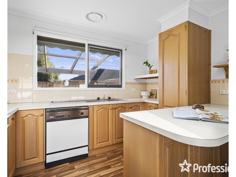 3/2 Freeman Street, Ringwood East VIC 3135