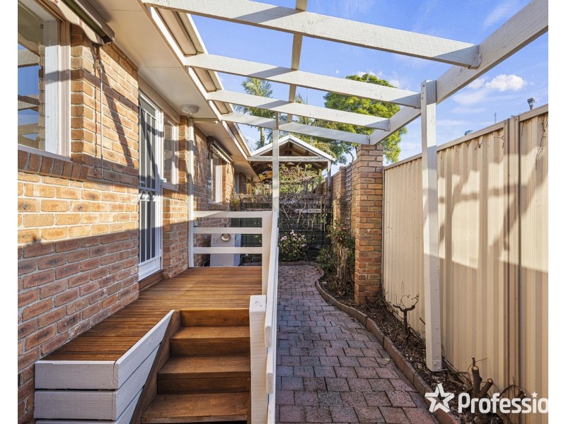 3/2 Freeman Street, Ringwood East VIC 3135