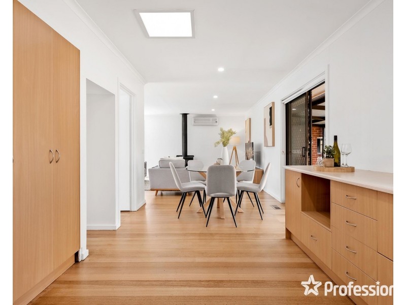 3 Carolanne Court, Mooroolbark VIC 3138