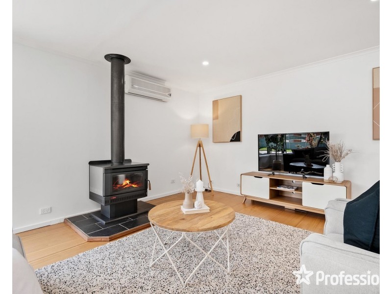 3 Carolanne Court, Mooroolbark VIC 3138