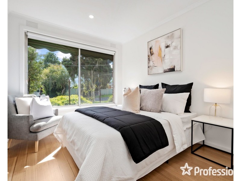 3 Carolanne Court, Mooroolbark VIC 3138