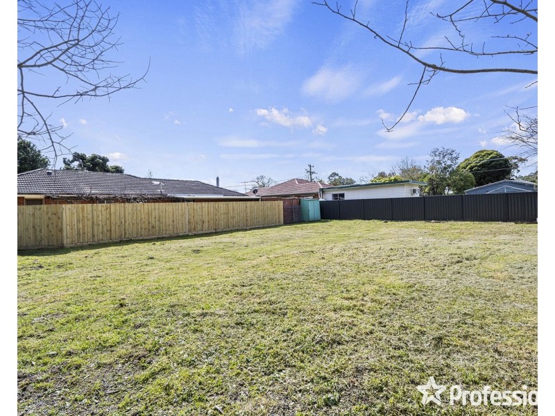 3a Carolanne Court, Mooroolbark VIC 3138