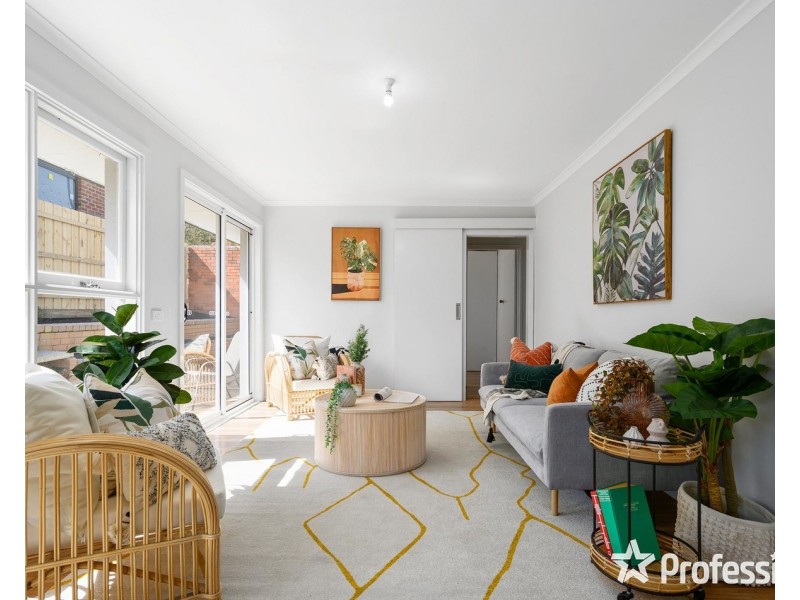 49 Kipling Avenue, Mooroolbark VIC 3138