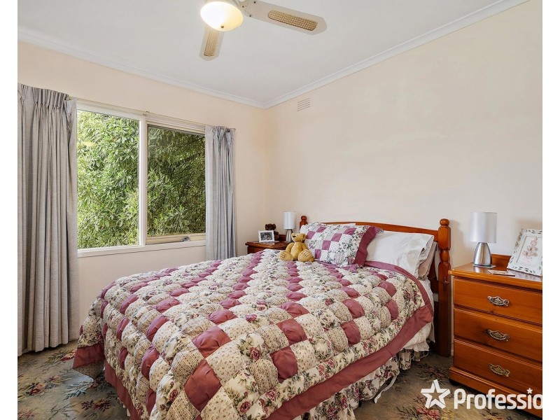 9 Carawa Street, Mooroolbark VIC 3138