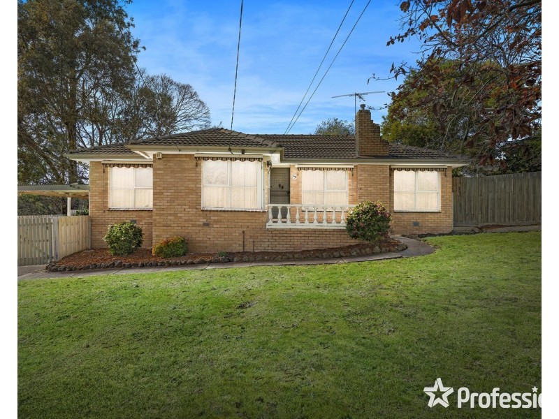 5 Bridges Avenue, Mooroolbark VIC 3138