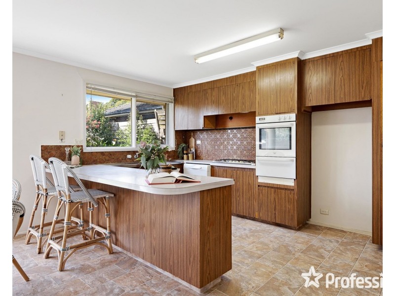 5 Bridges Avenue, Mooroolbark VIC 3138