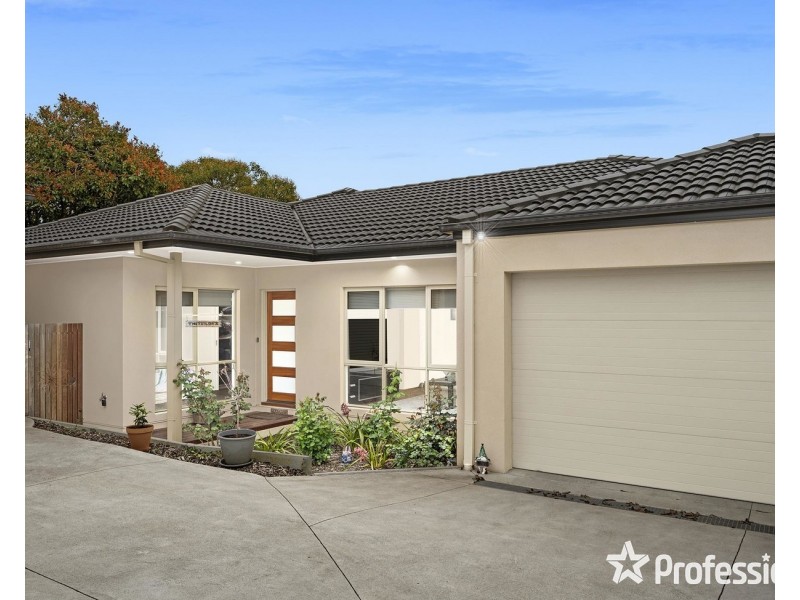 2/21 Rolloway Rise, Chirnside Park VIC 3116