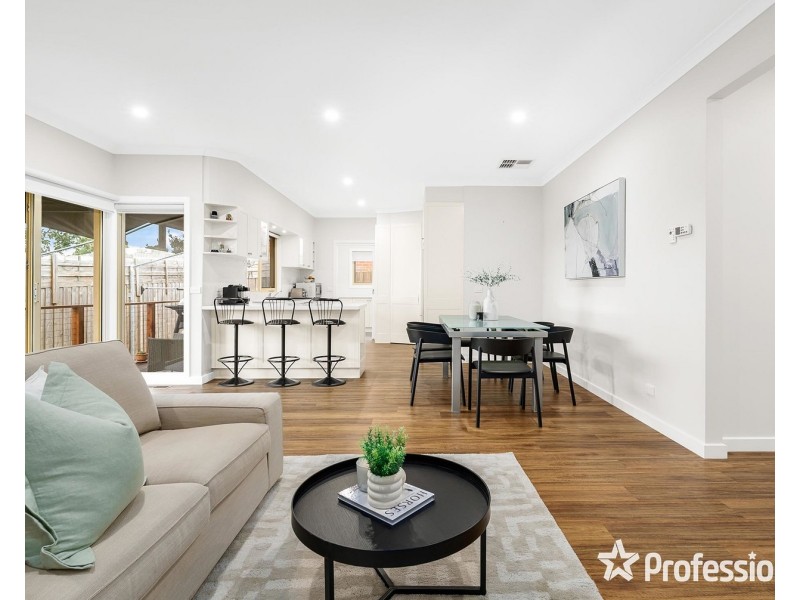 2/21 Rolloway Rise, Chirnside Park VIC 3116