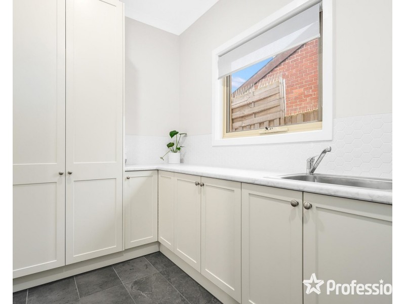 2/21 Rolloway Rise, Chirnside Park VIC 3116