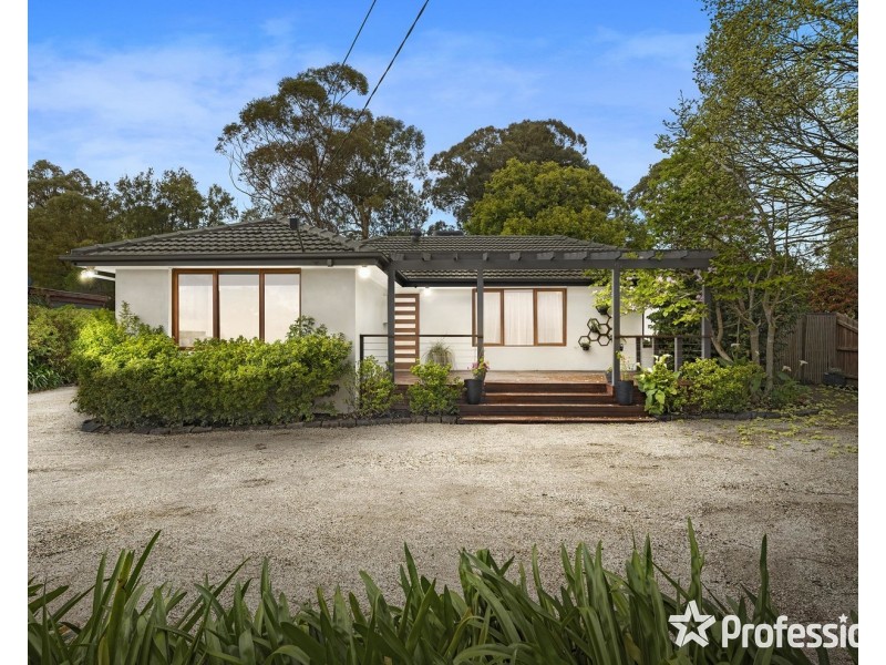 60 Pembroke Road, Mooroolbark VIC 3138