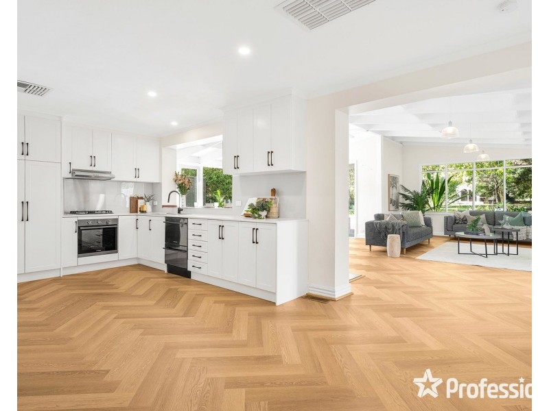 60 Pembroke Road, Mooroolbark VIC 3138