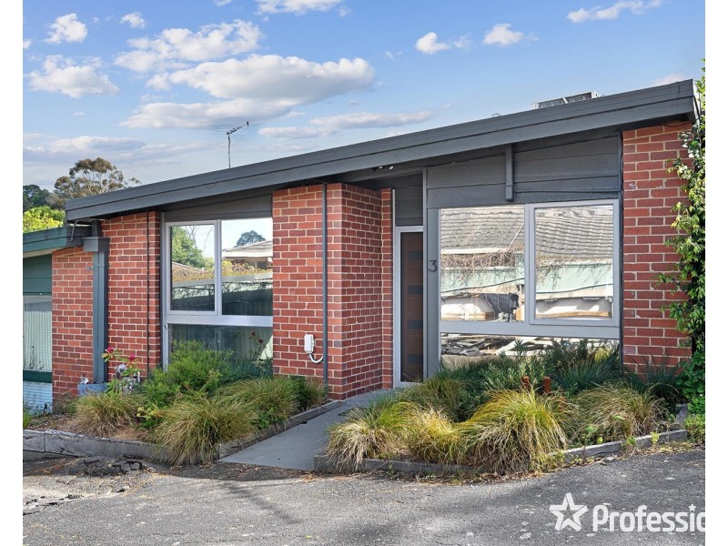 3/8 Woodside Avenue, Ringwood VIC 3134