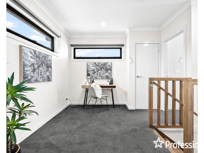 1/4 Shield Court, Kilsyth VIC 3137