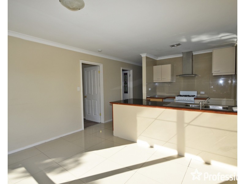 1/9 Liverpool Road, Kilsyth VIC 3137