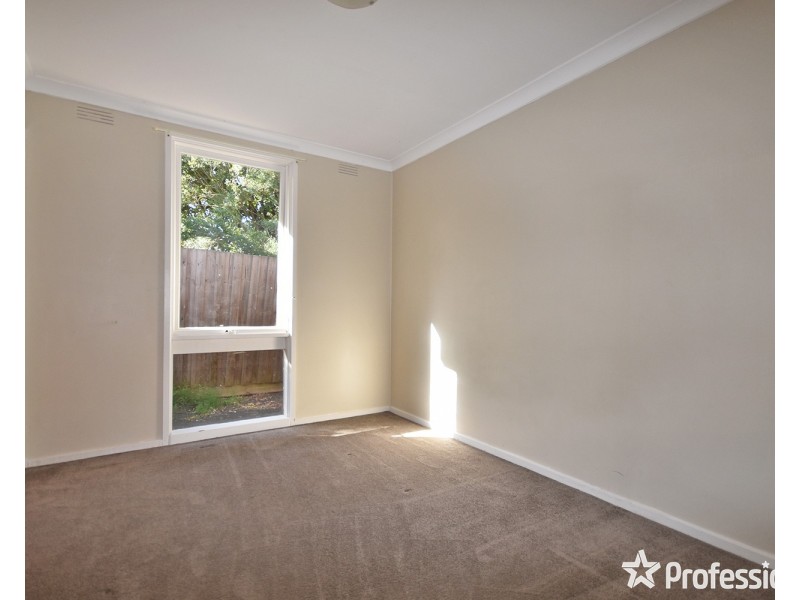 1/9 Liverpool Road, Kilsyth VIC 3137