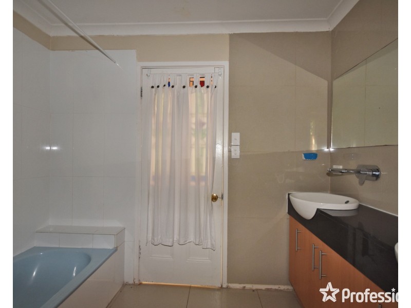 1/9 Liverpool Road, Kilsyth VIC 3137